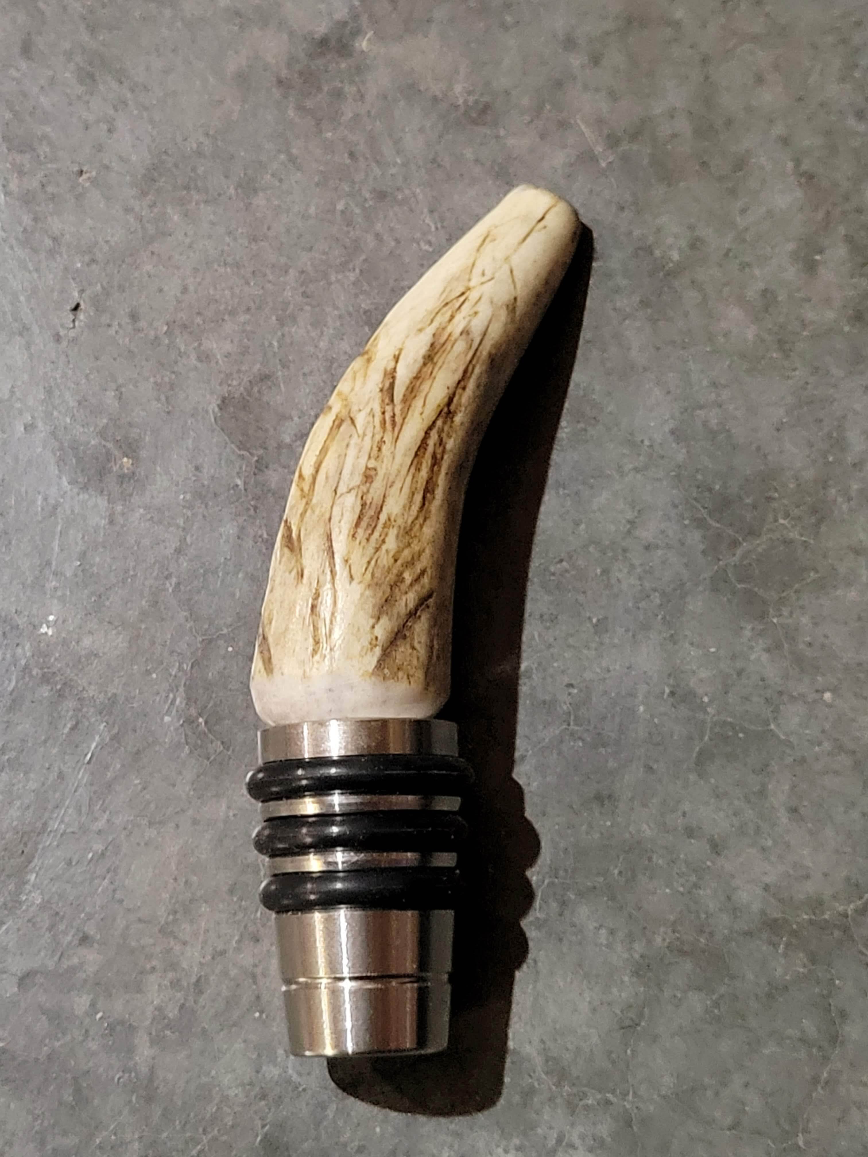 Bella's Bones Antler Bottle Stopper - Thumbnail 2
